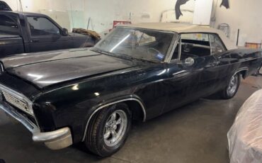 Chevrolet-Impala-1966-black-80467-6