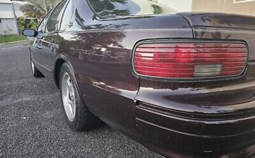 Chevrolet-Impala-1995-1