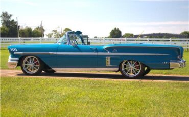 Chevrolet-Impala-Cabriolet-1958-Blue-Blue-75737-23