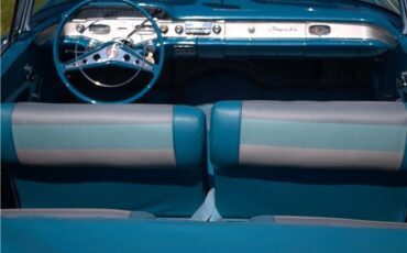 Chevrolet-Impala-Cabriolet-1958-Blue-Blue-75737-27