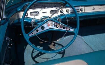 Chevrolet-Impala-Cabriolet-1958-Blue-Blue-75737-28