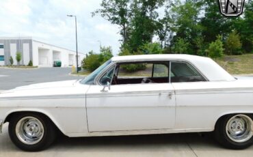 Chevrolet-Impala-Coupe-1962-White-Red-50805-6