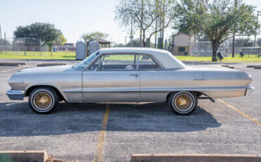 Chevrolet-Impala-Coupe-1963-Gold-Brown-136151-2