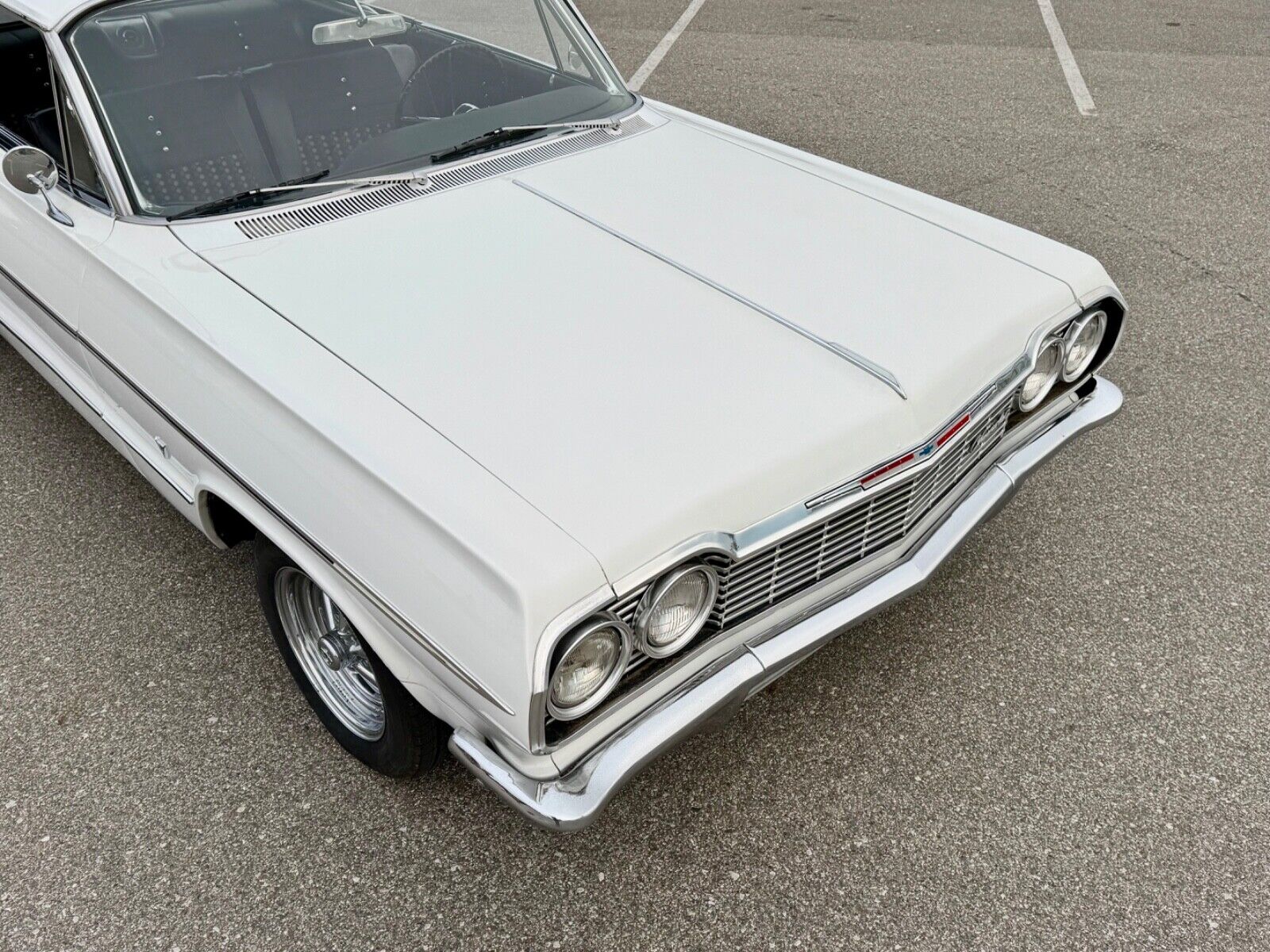 Chevrolet-Impala-Coupe-1964-White-Black-47773-27