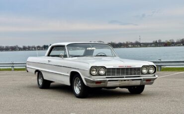 Chevrolet-Impala-Coupe-1964-White-Black-47773-5