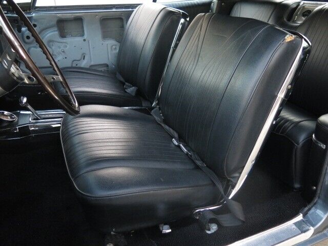 Chevrolet-Impala-Coupe-1965-Gray-Black-1640-31