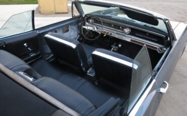 Chevrolet-Impala-Coupe-1965-Gray-Black-1640-35