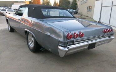 Chevrolet-Impala-Coupe-1965-Gray-Black-1640-8