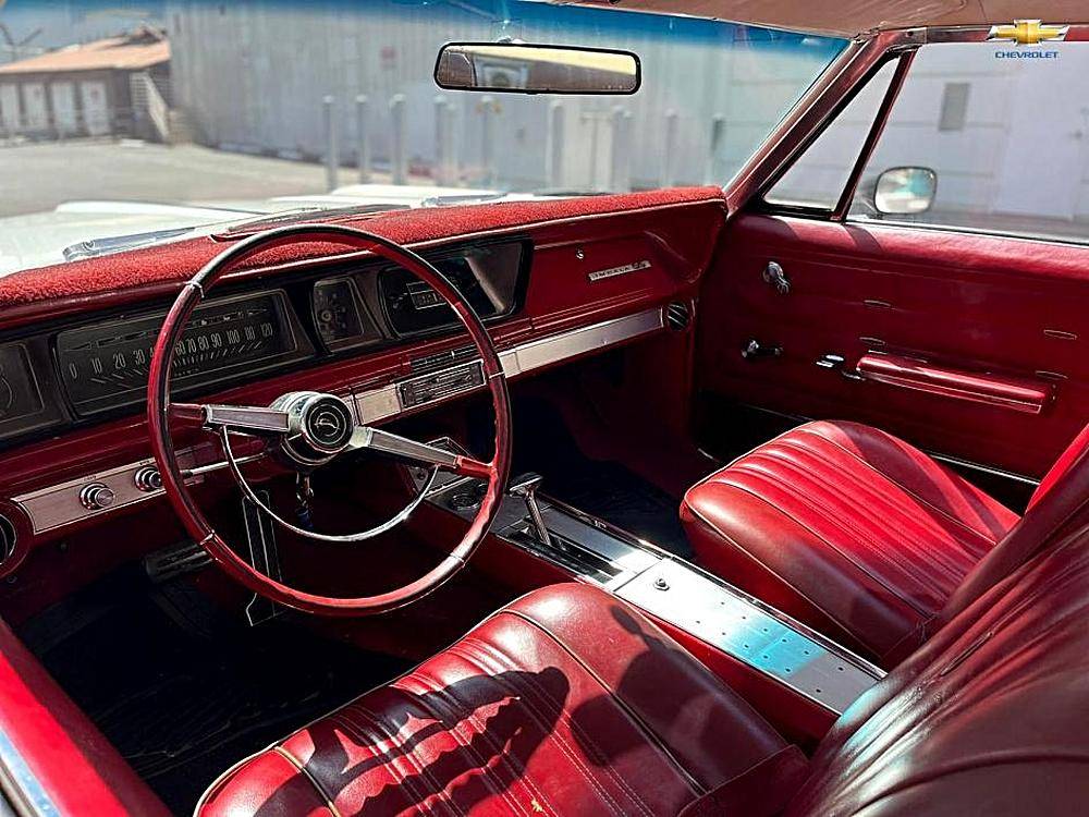 Chevrolet-Impala-ss-1966-red-11-10