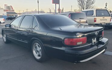 Chevrolet-Impala-ss-1995-black-187009-3