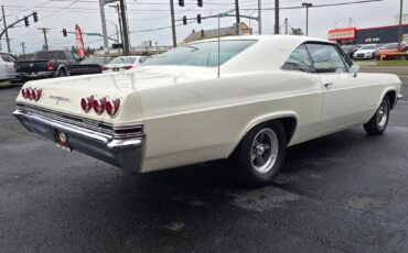 Chevrolet-Impala-super-sport-ss-1965-3