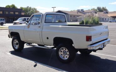 Chevrolet-K-10-1974-white-768-7