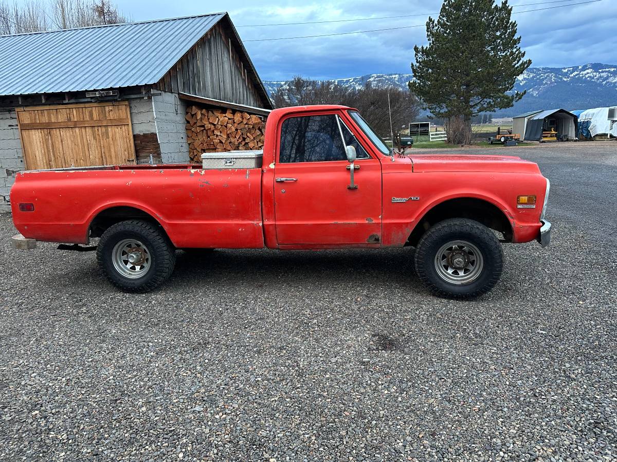 Chevrolet-K10-1972-orange-120699-1