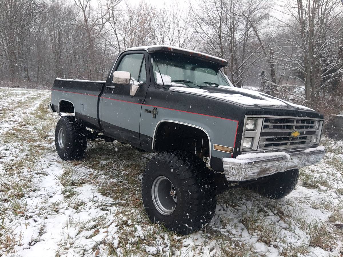 Chevrolet-K10-1985-1