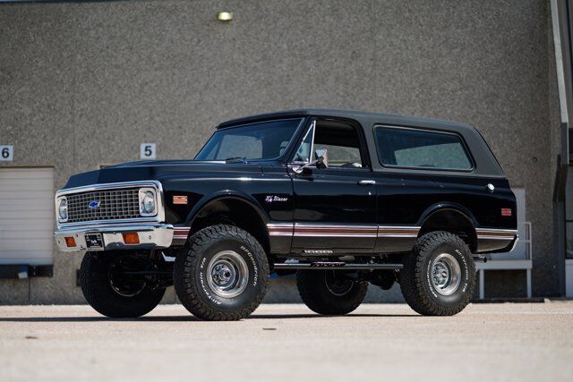 Chevrolet-K5-Blazer-1971-2