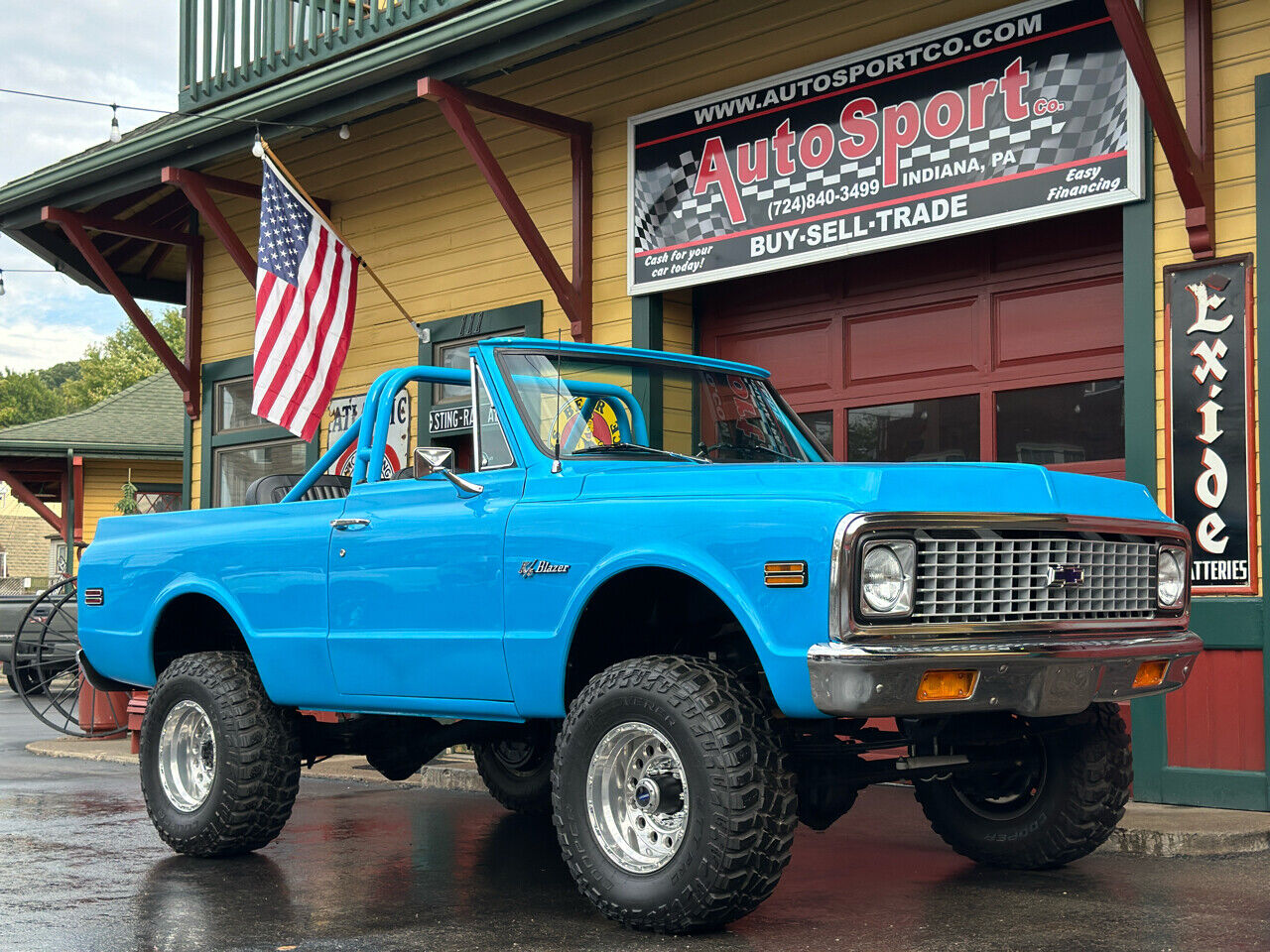 Chevrolet K5 Blazer  year1}