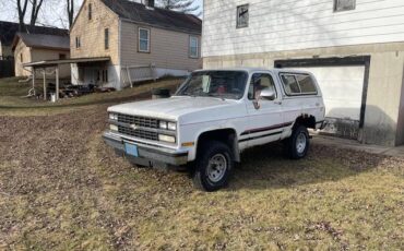 Chevrolet-K5-blazer-1990-1