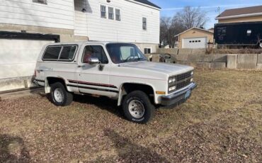 Chevrolet-K5-blazer-1990-144841