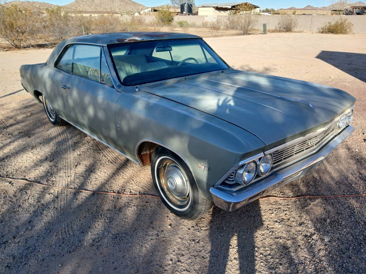 Chevrolet-Malibu-1966-green-10734-1