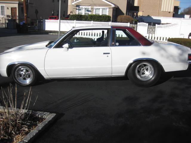 Chevrolet-Malibu-1979-1609-1