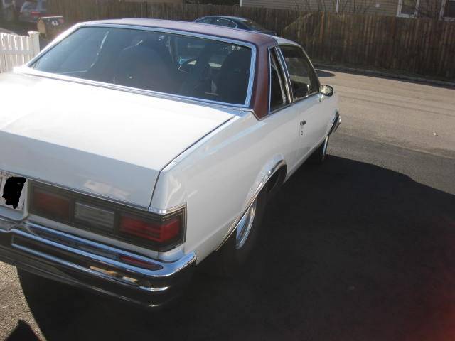 Chevrolet-Malibu-1979-1609-5