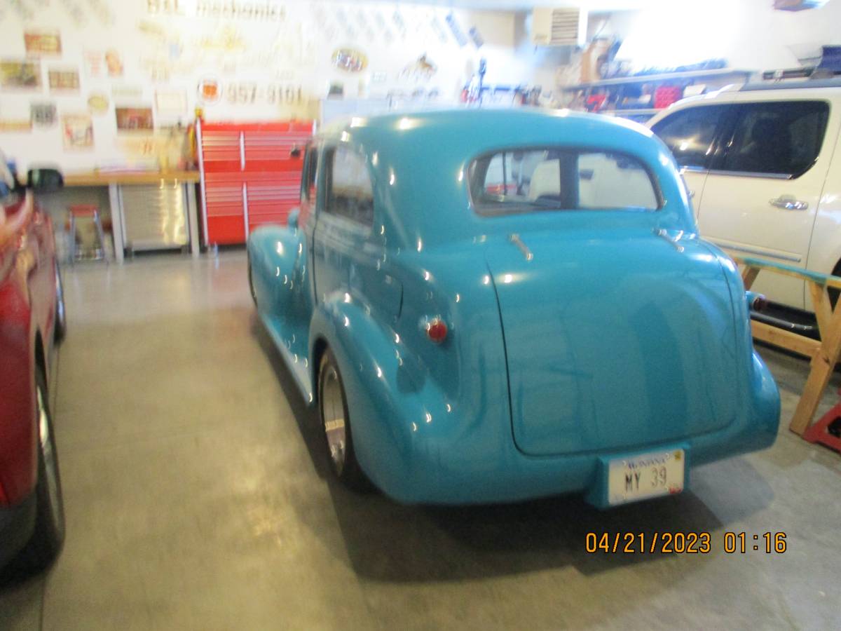 Chevrolet-Master-deluxe-2dr-1939-8