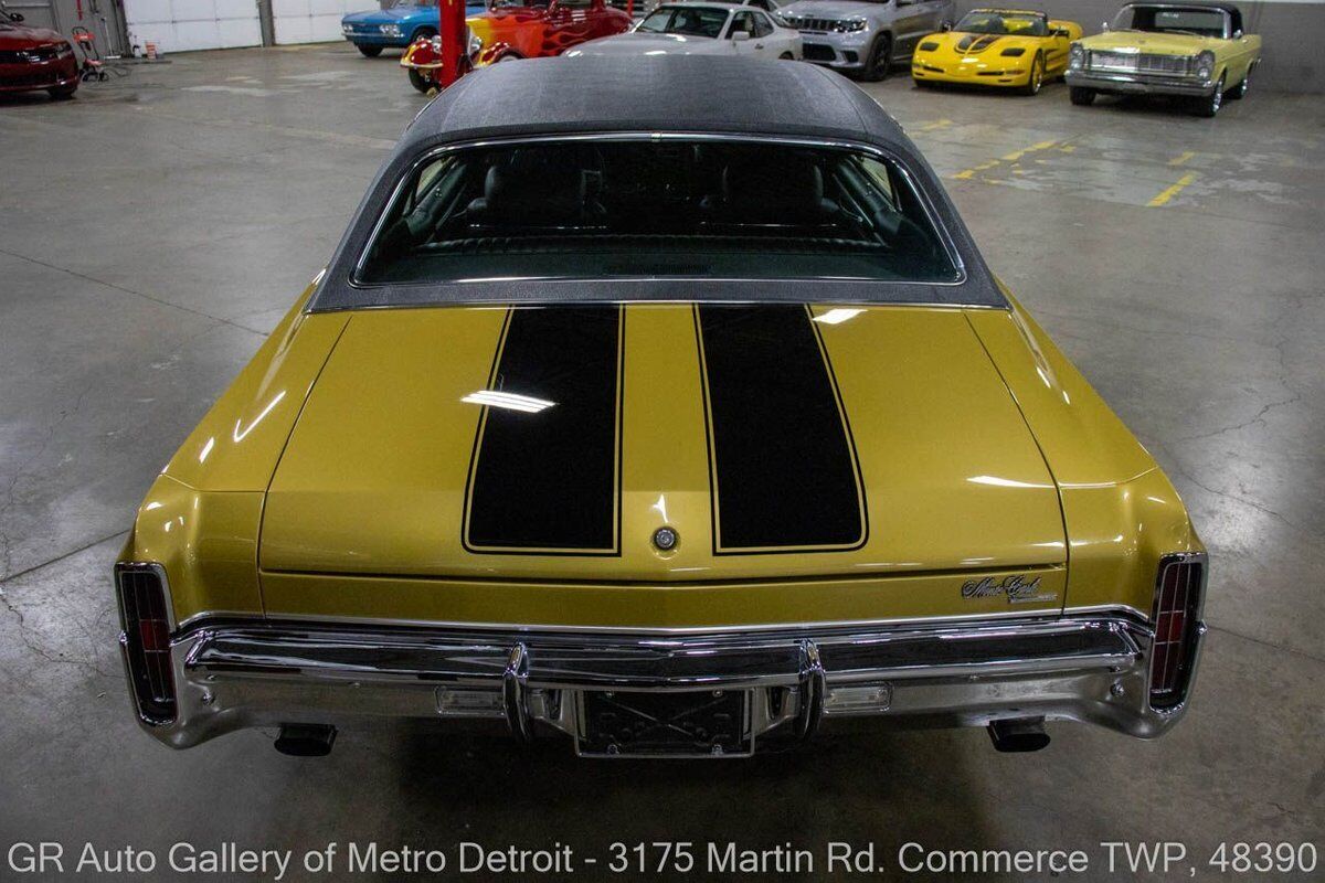 Chevrolet-Monte-Carlo-1970-Gold-Black-56-4