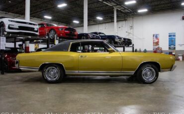 Chevrolet-Monte-Carlo-1970-Gold-Black-56-7