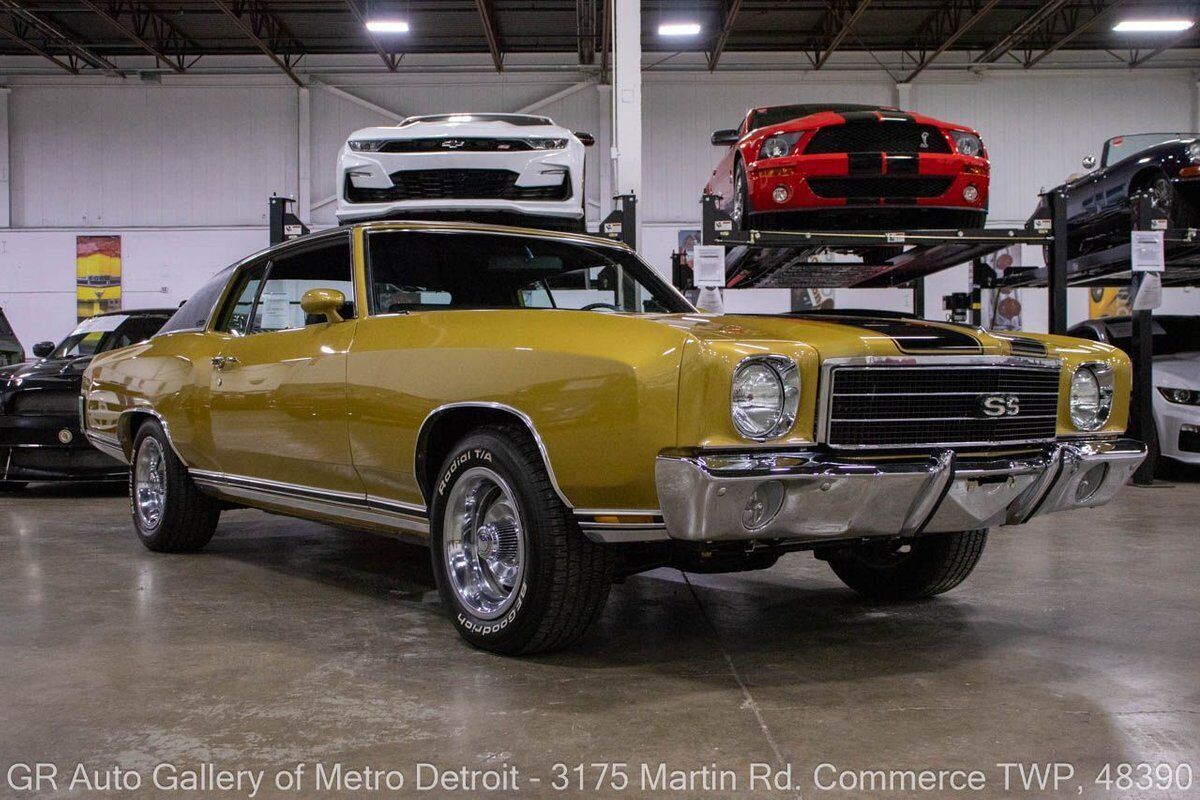 Chevrolet-Monte-Carlo-1970-Gold-Black-56-9