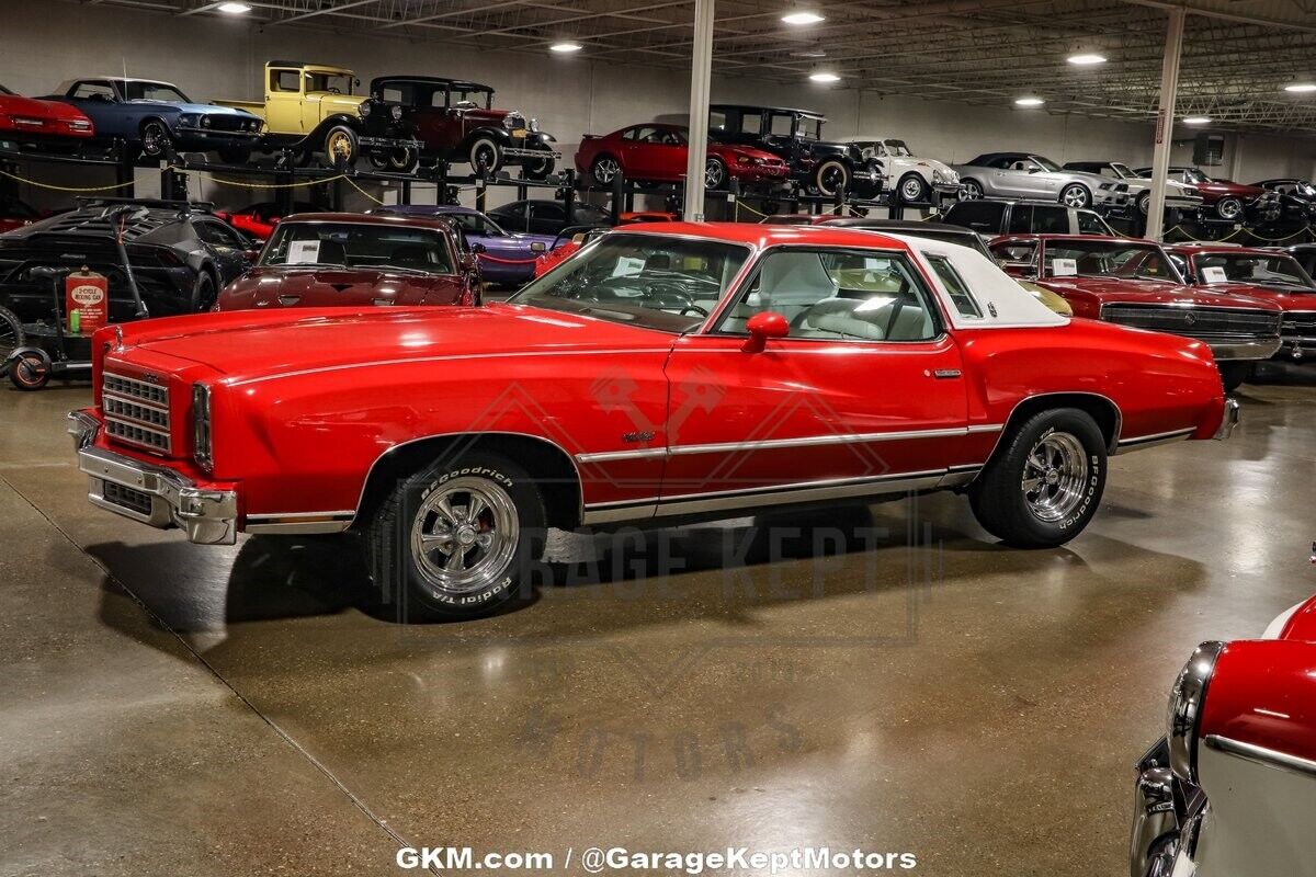 Chevrolet-Monte-Carlo-1976-Red-White-85094-8