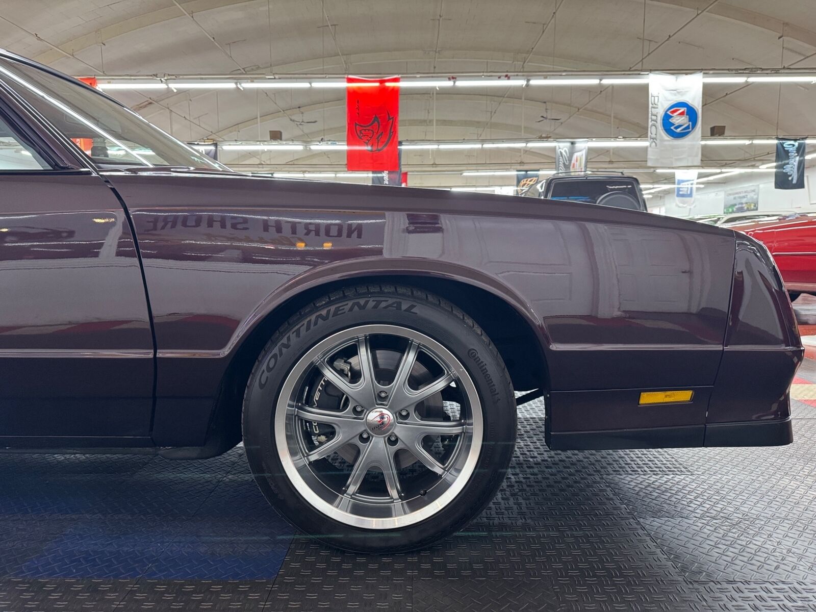 Chevrolet-Monte-Carlo-Coupe-1985-Burgundy-Burgundy-120057-30