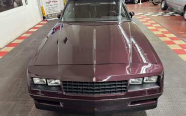 Chevrolet-Monte-Carlo-Coupe-1985-Burgundy-Burgundy-120057-4