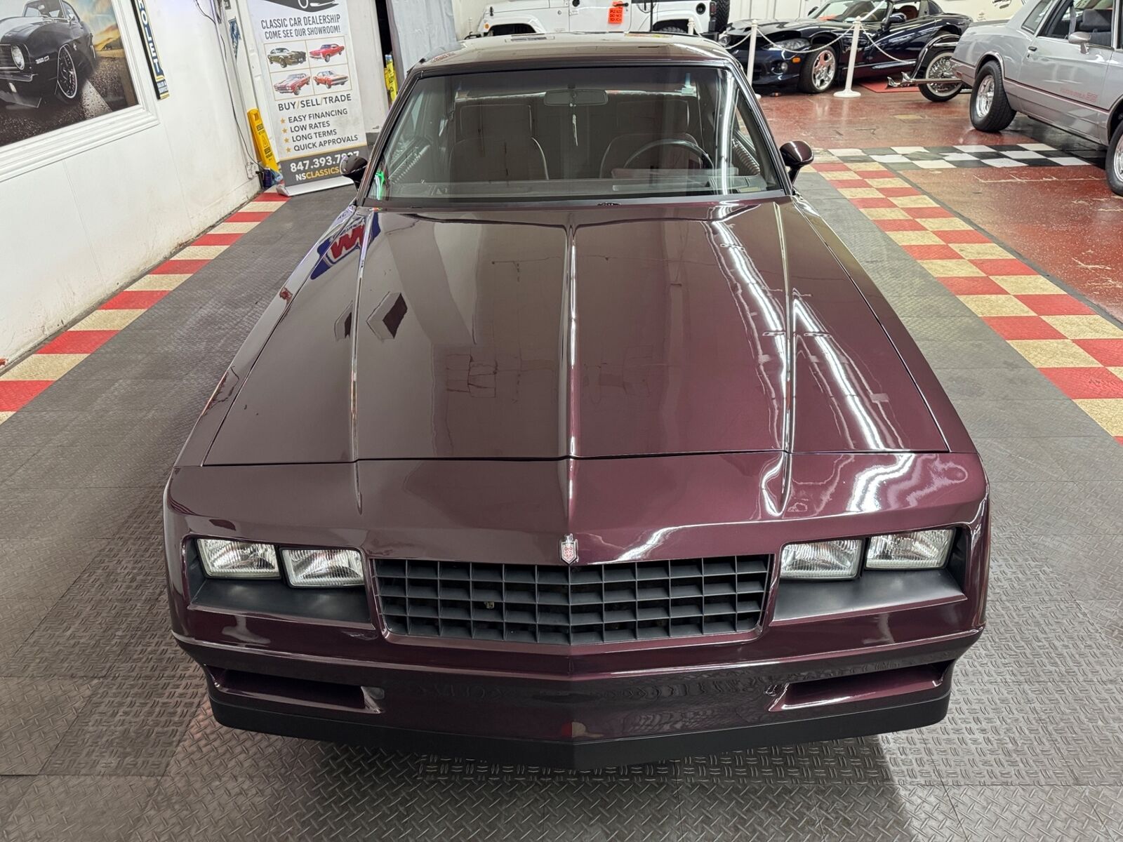 Chevrolet-Monte-Carlo-Coupe-1985-Burgundy-Burgundy-120057-4