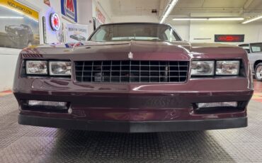 Chevrolet-Monte-Carlo-Coupe-1985-Burgundy-Burgundy-120057-6