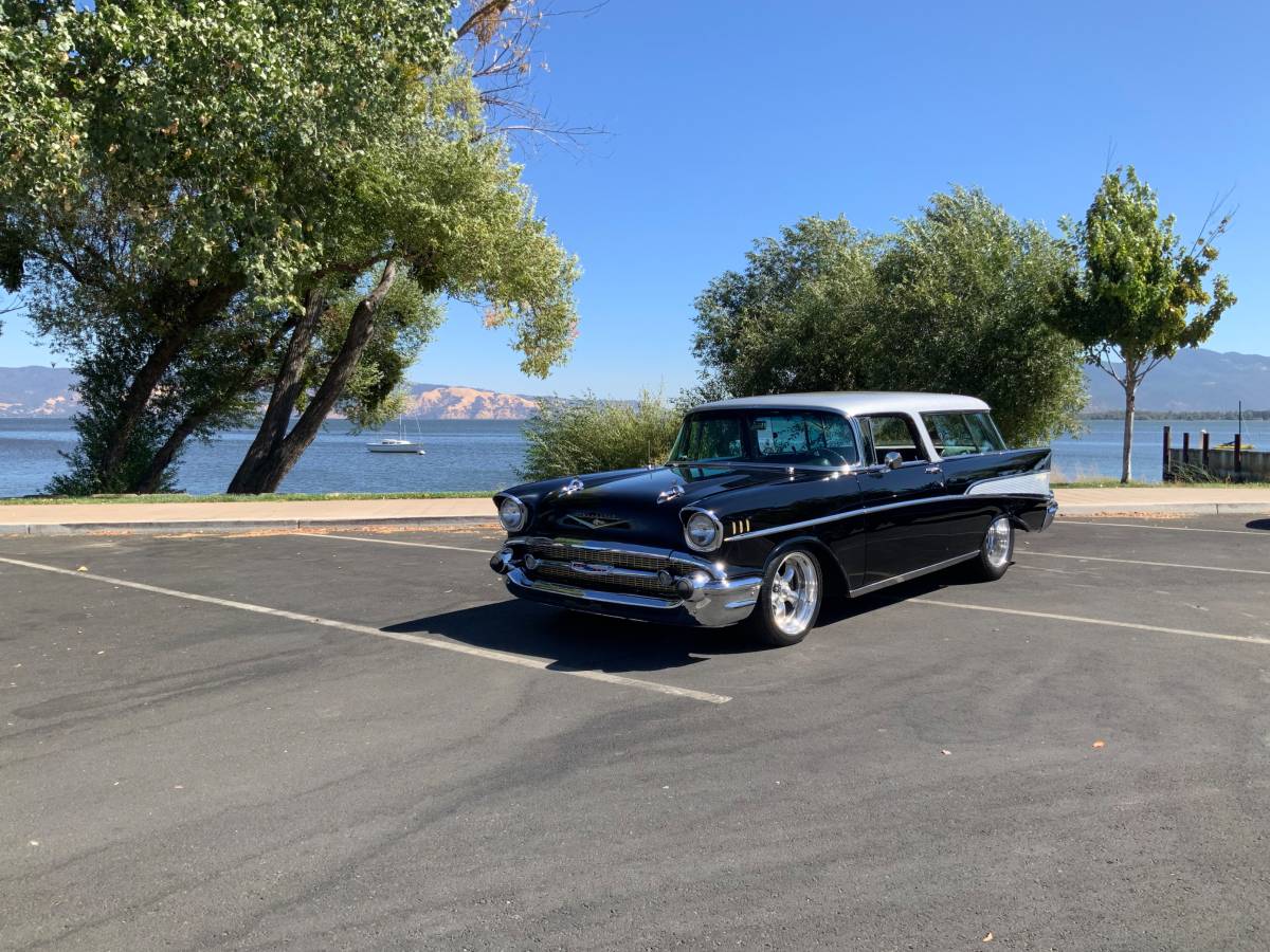 Chevrolet-Nomad-1957-black-4023-3