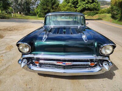 Chevrolet-Nomad-Break-1957-Green-Gray-3701-2