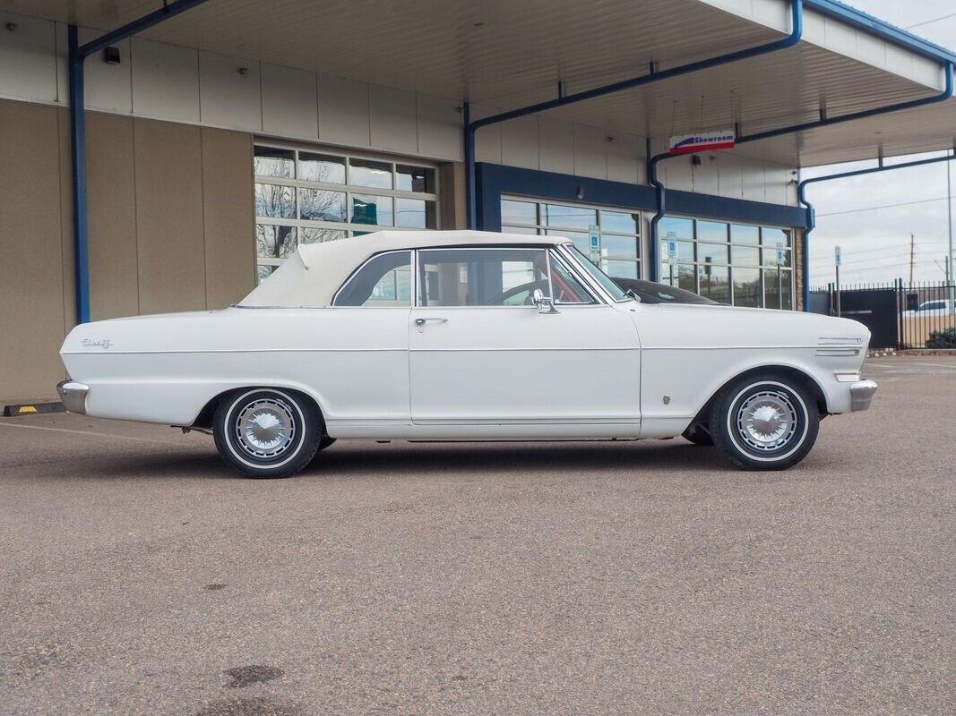 Chevrolet-Nova-1962-White-Red-70974-5