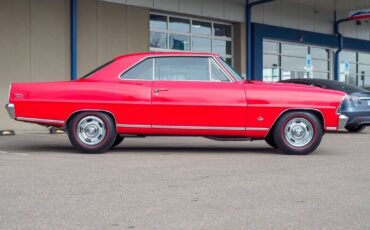 Chevrolet-Nova-1967-Red-Black-110411-7