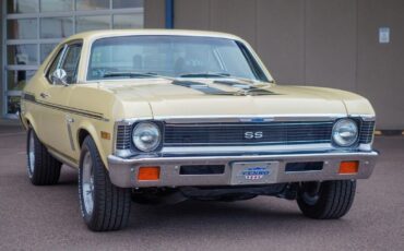 Chevrolet-Nova-1972-Yellow-Black-80594-11