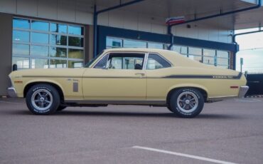 Chevrolet-Nova-1972-Yellow-Black-80594-8