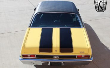 Chevrolet-Nova-Coupe-1972-Yellow-Black-112652-11