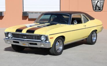 Chevrolet-Nova-Coupe-1972-Yellow-Black-112652-4