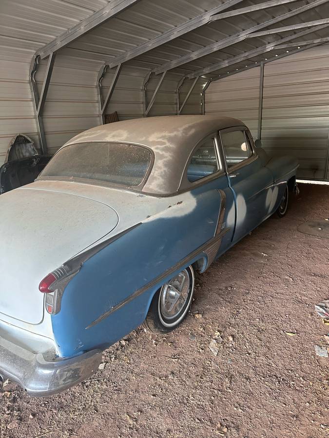 Chevrolet-Oldsmobile-rocket-88-1951-blue-3-3