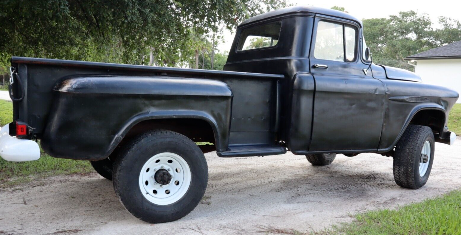 Chevrolet-Other-Pickups-1957-13