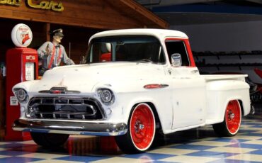 Chevrolet-Other-Pickups-1957-White-Black-0-2