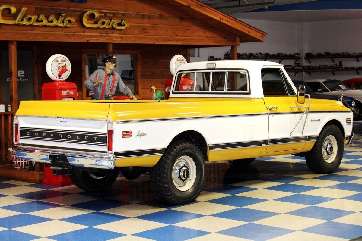 Chevrolet-Other-Pickups-1971-White-Brown-0-9