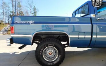 Chevrolet-Other-Pickups-1985-Blue-Blue-5367-11