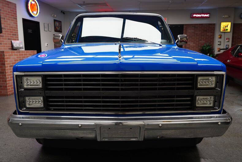 Chevrolet-Other-Pickups-Pickup-1983-11