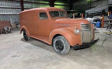 Chevrolet-Panel-1942-Red-160934