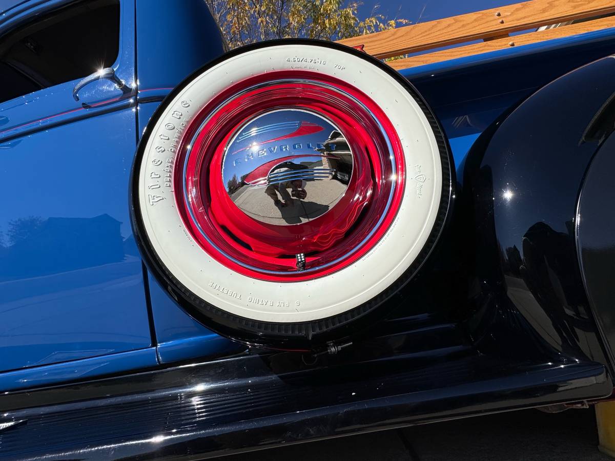 Chevrolet-Pick-up-1946-black-2712-13